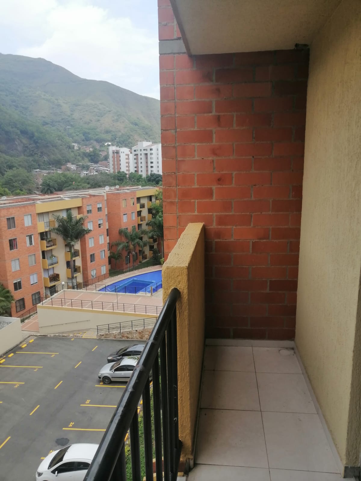 Balcón vista piscina